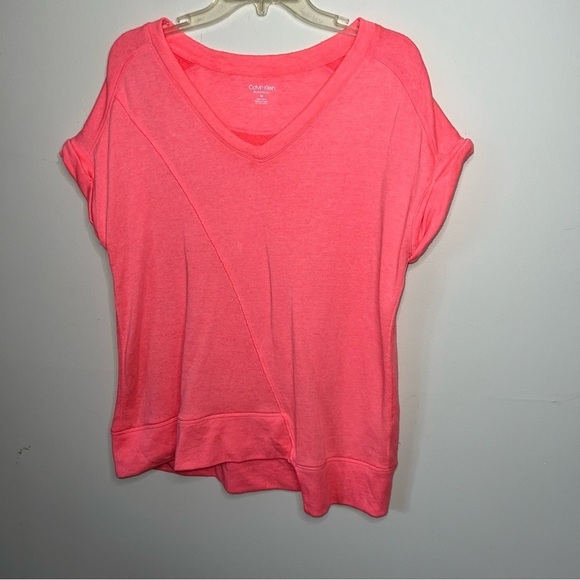 Calvin Klein Performance Hot Pink Asymmetrical Top Size Medium - Picture 4 of 7